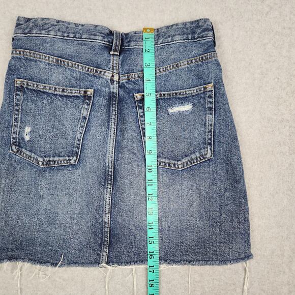 &denim Skirt Womens Size 4 Mini Distressed 27" Waist - Picture 7 of 7